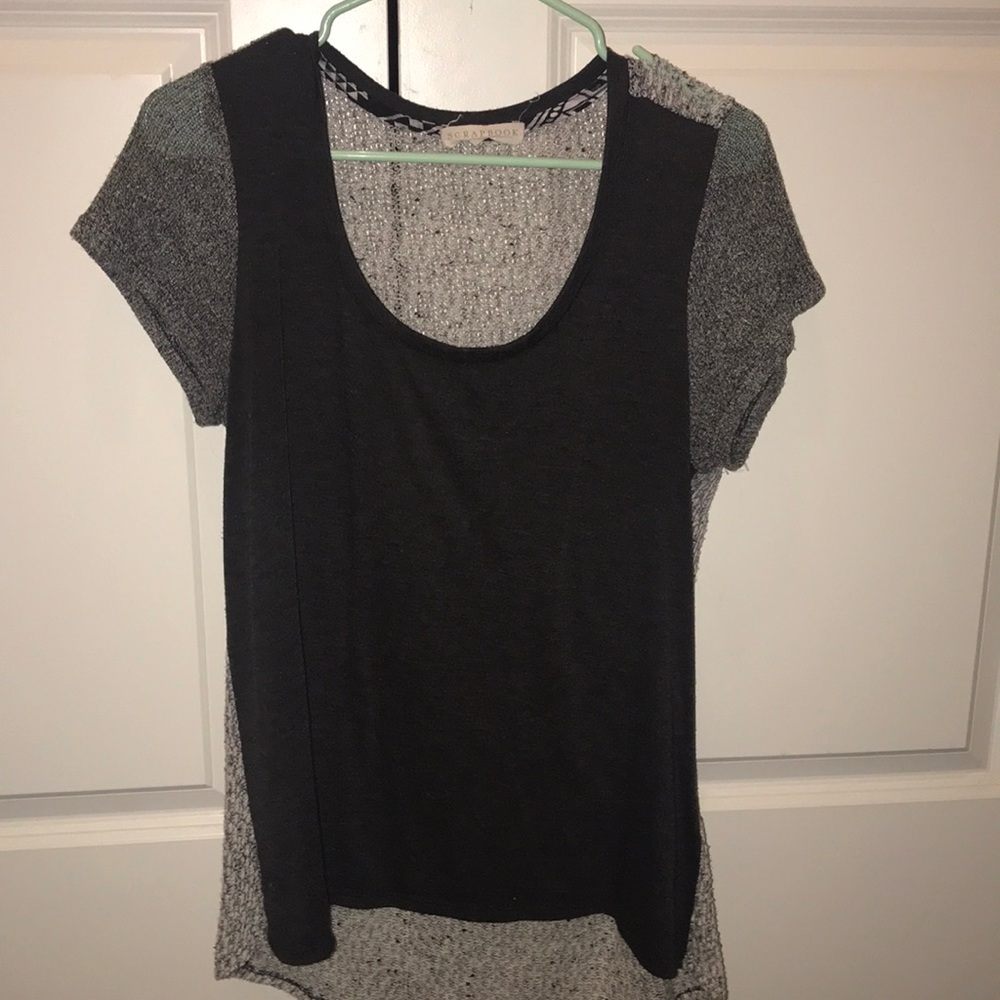 Grey top